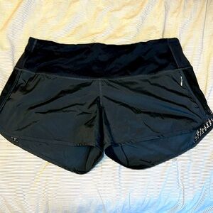 Lululemon shorts!